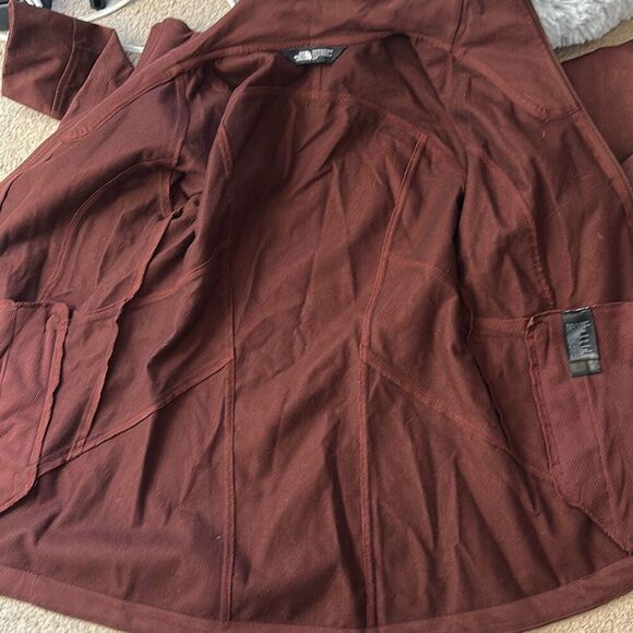 The North Face Jacket Women's Size Small Red Full Zip Windwall Soft Shell - Picture 9 of 10